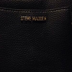 Steve Madden bag $30 or less